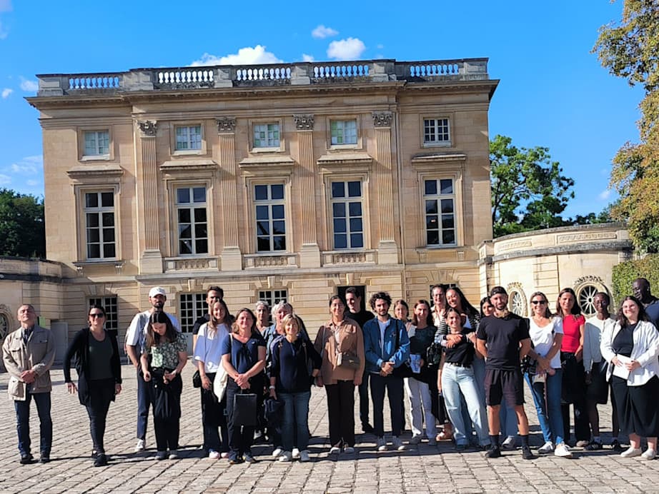 Team building rallye Versailles Petit Trianon jeu de piste chasse au trésor Les Jeux de Marie-Antoinette