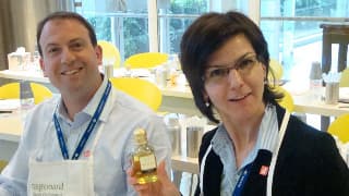 Team building atelier parfum paris animation création