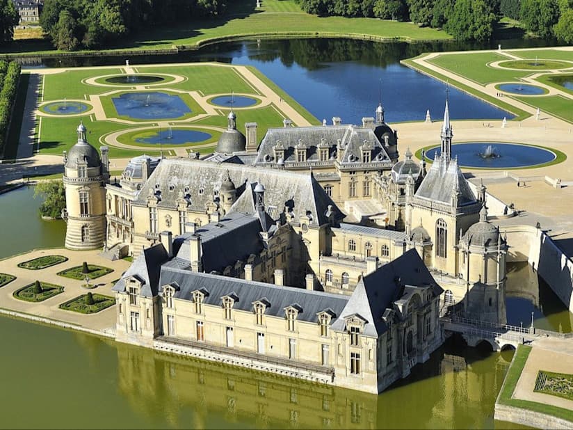 Team building rallye jeu de piste Château de Chantilly ile de France chasse au trésor