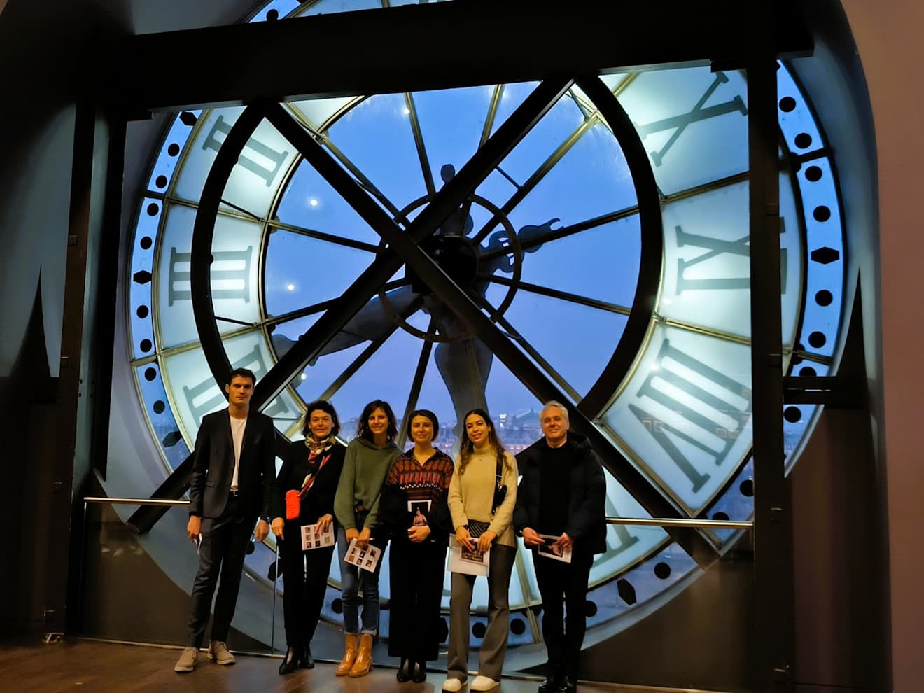 Team building rallye chasse au trésor jeu de piste Paris au musée d'Orsay peintre impressionniste entreprise séminaire