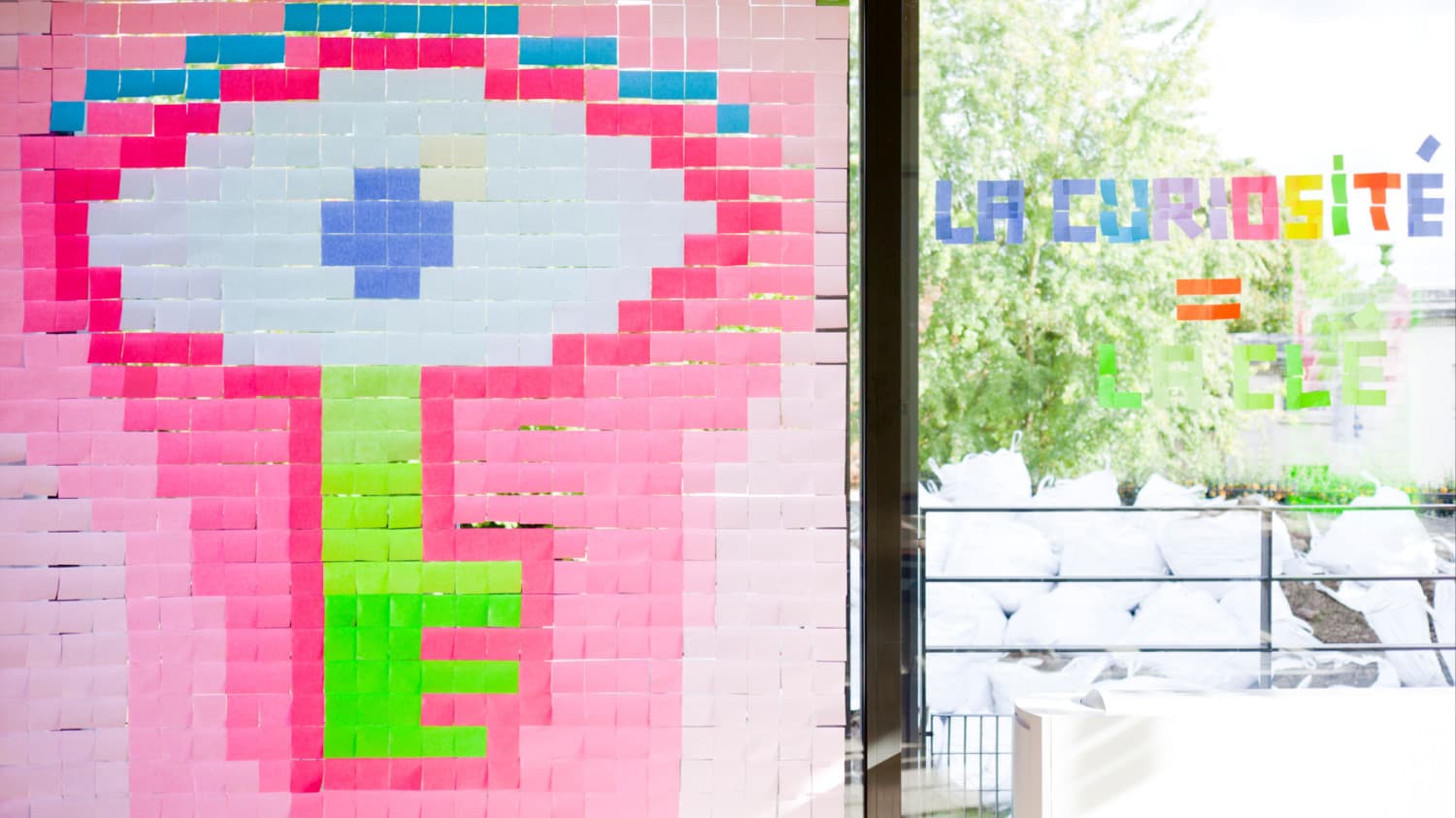 Team building atelier Post-it art animation création artistique
