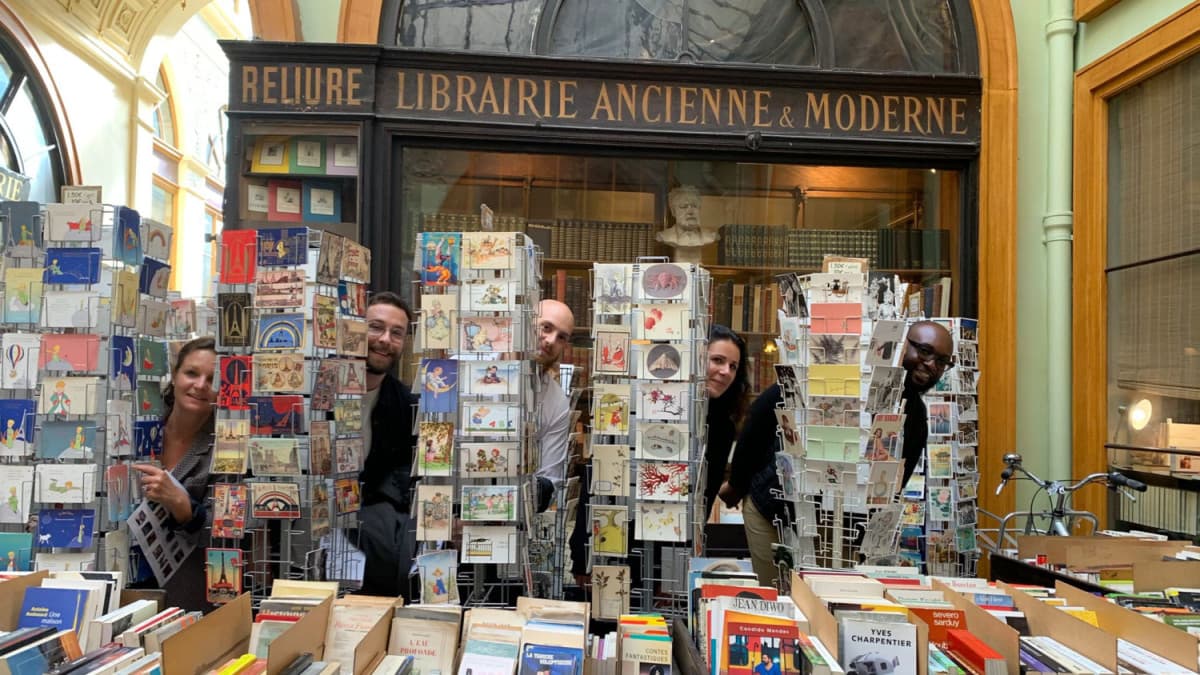 Team building rallye jeu de piste chasse au trésor Paris passages couverts parisiens entreprise séminaire