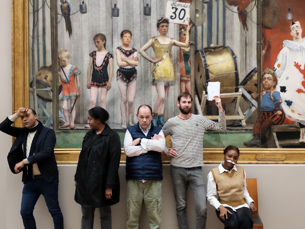 team building rallye jeu de piste petit palais paris équipe entreprise cohésion